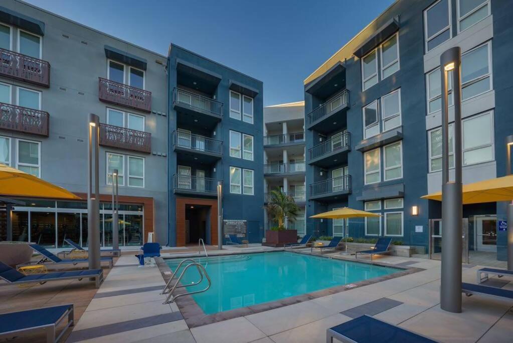 Modern Luxury Condo Fully Furnished In Mountain View, Ca - Close To Stanford & Google Pool, Gym And Hot Tub Εξωτερικό φωτογραφία